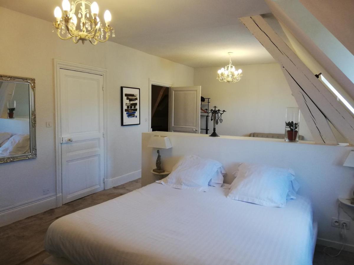 Saint-Cirgues-sur-Couze Chateau Les 4 Saisons מראה חיצוני תמונה
